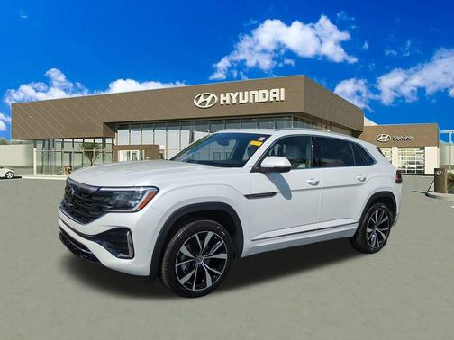 2025 Volkswagen Atlas Cross Sport 2.0T SEL Premium