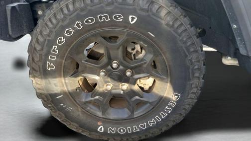 Black Clearcoat 2023 Jeep Wrangler Willys