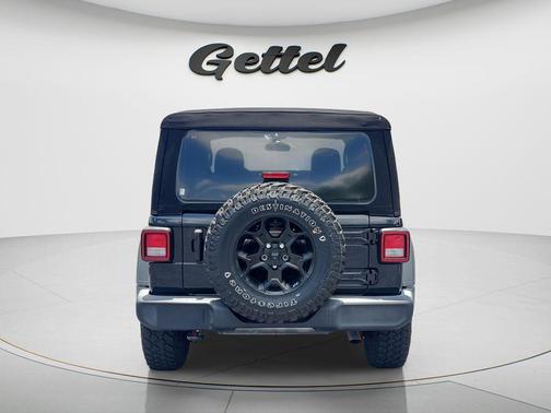 Black Clearcoat 2023 Jeep Wrangler Willys