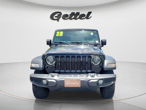 Black Clearcoat 2023 Jeep Wrangler Willys