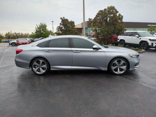 2018 Honda Accord Touring 2.0T