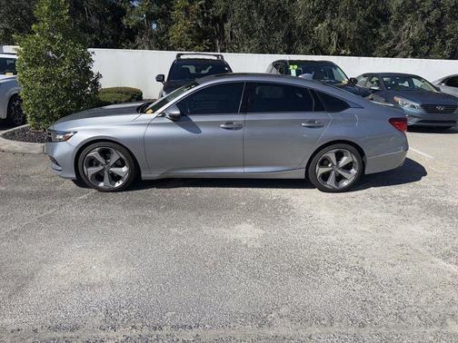 2018 Honda Accord Touring 2.0T