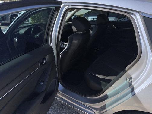 2018 Honda Accord Touring 2.0T