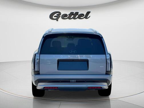 2026 Hyundai IONIQ 9 SEL