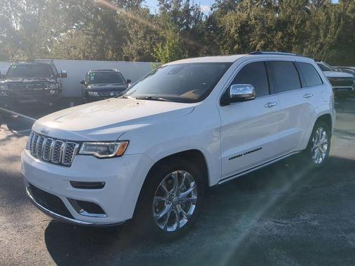 2021 Jeep Grand Cherokee Summit