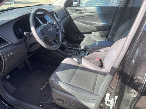 2018 Hyundai TUCSON SEL Plus