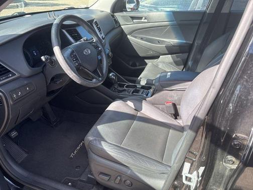 2018 Hyundai TUCSON SEL Plus