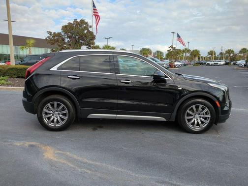 2019 Cadillac XT4 Premium Luxury