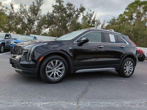 2019 Cadillac XT4 Premium Luxury