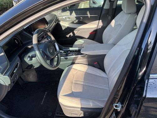 2023 Hyundai SONATA Limited