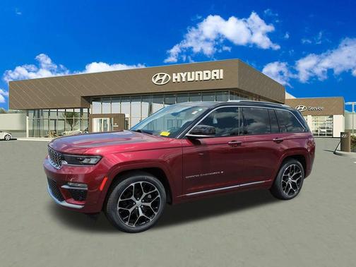 2023 Jeep Grand Cherokee Summit