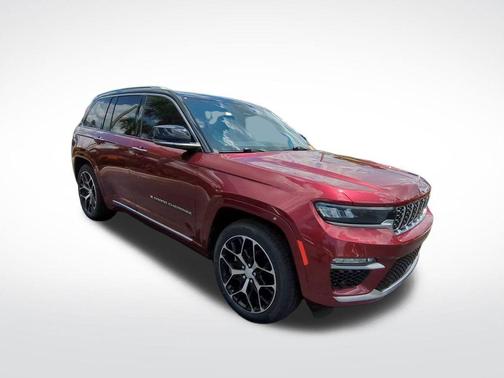 2023 Jeep Grand Cherokee Summit