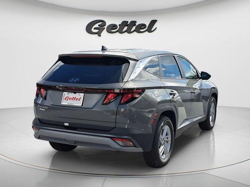 Hampton Gray 2026 Hyundai TUCSON SE