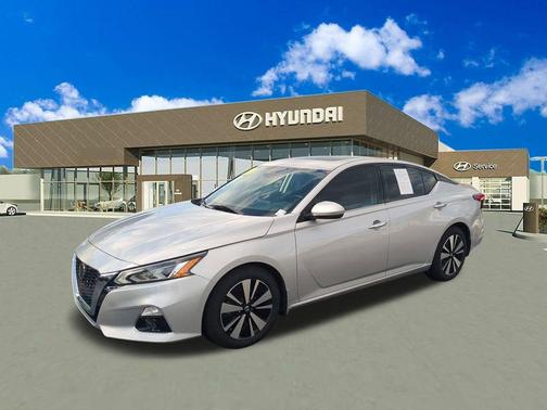 2020 Nissan Altima 2.5 SV