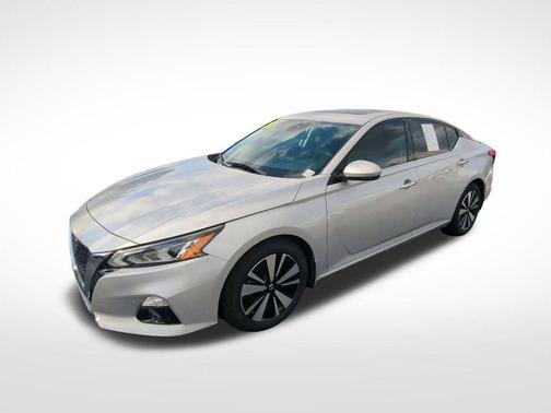 2020 Nissan Altima 2.5 SV