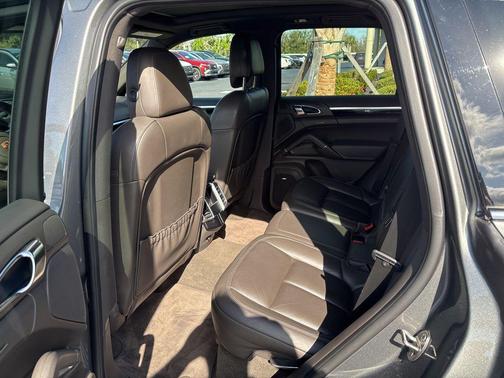 2016 Porsche Cayenne Diesel