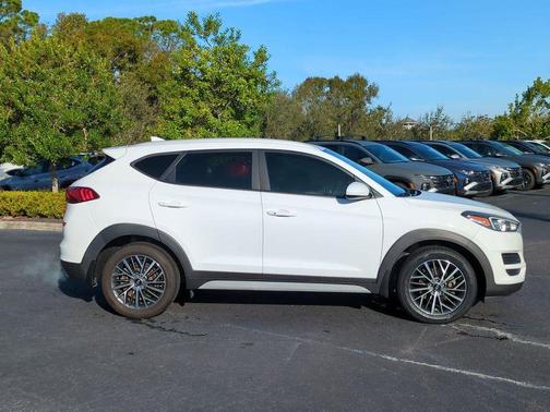 2020 Hyundai TUCSON SEL