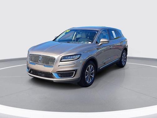 2020 Lincoln Nautilus Standard
