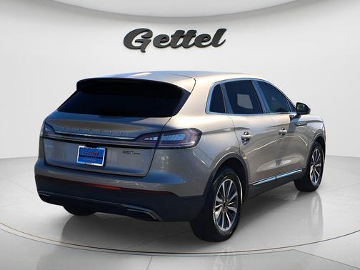 2020 Lincoln Nautilus Standard