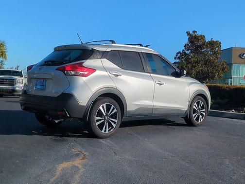 2018 Nissan Kicks SV