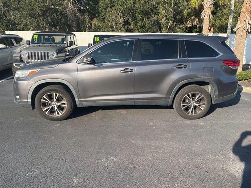 2019 Toyota Highlander LE Plus
