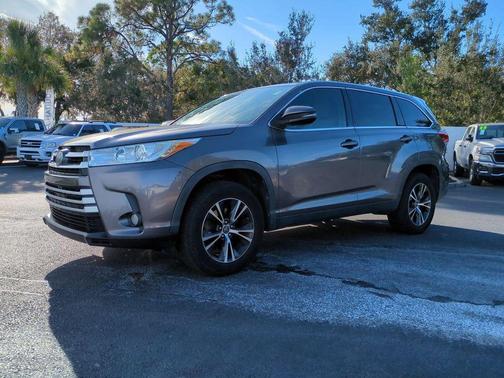 2019 Toyota Highlander LE Plus