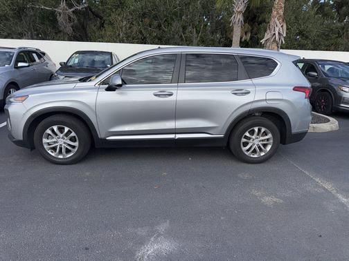 2020 Hyundai SANTA FE SE 2.4