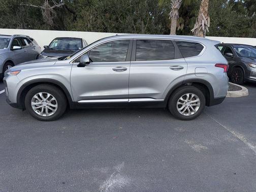 2020 Hyundai SANTA FE SE 2.4