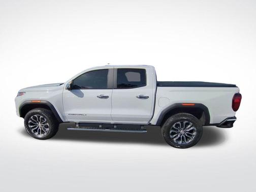 2023 GMC Canyon Denali