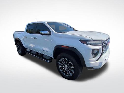 2023 GMC Canyon Denali