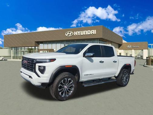 2023 GMC Canyon Denali