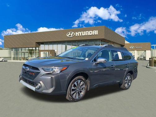 2025 Subaru Outback Touring XT