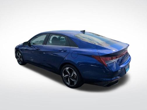 2023 Hyundai ELANTRA HEV Limited