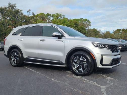 2023 Kia Sorento Hybrid EX