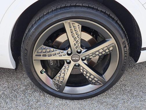 2025 Genesis GV70 2.5T AWD