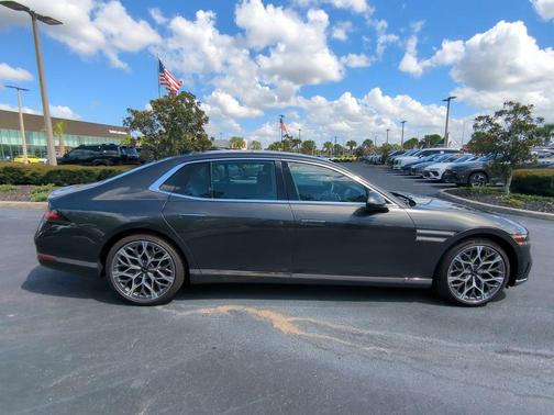 2024 Genesis G90 3.5T e-SC AWD