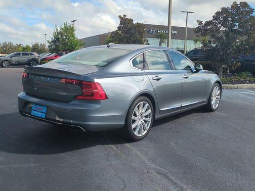 2017 Volvo S90 T6 Inscription