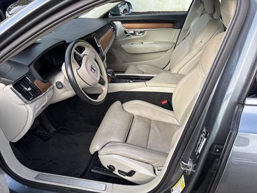 2017 Volvo S90 T6 Inscription