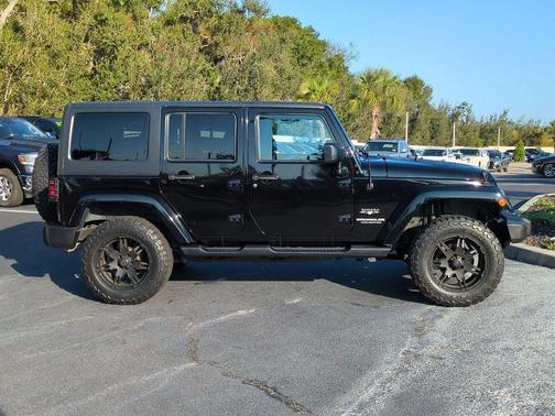 2016 Jeep Wrangler Unlimited Sahara