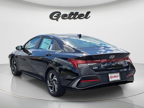 2026 Hyundai ELANTRA HEV Limited