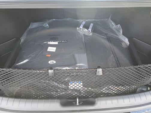 2026 Hyundai ELANTRA HEV Limited