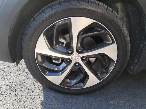 2016 Hyundai TUCSON Limited