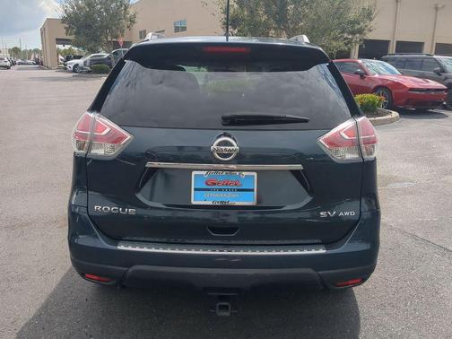 2015 Nissan Rogue SV
