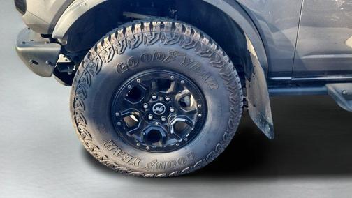 Carbonized Gray Metallic 2024 Ford Bronco Wildtrak