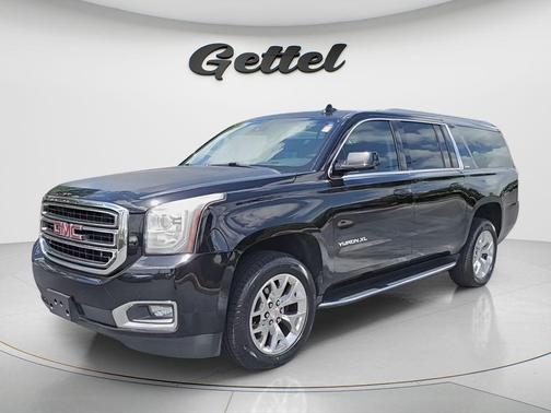 Onyx Black 2017 GMC Yukon XL SLE