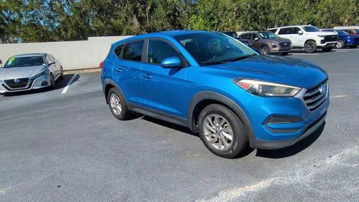 2017 Hyundai TUCSON SE
