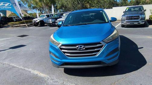 2017 Hyundai TUCSON SE