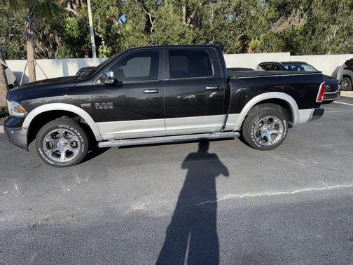 2017 RAM 1500 Laramie