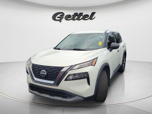 Glacier White 2023 Nissan Rogue S