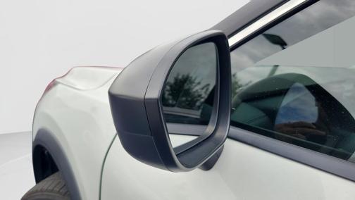 Glacier White 2023 Nissan Rogue S